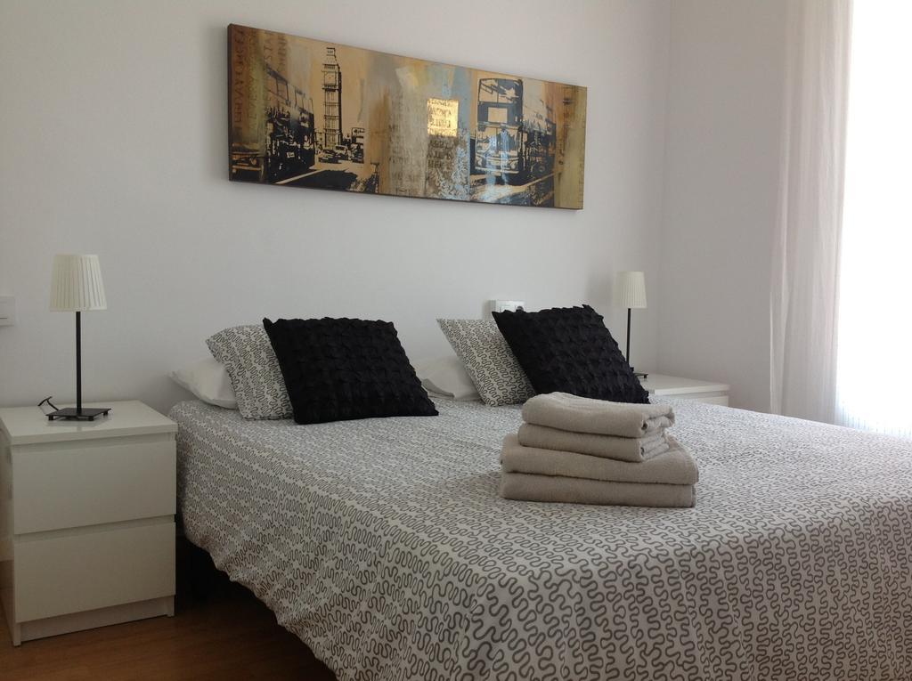 Lets Holidays Apartment Barcelona Near Beach Bagian luar foto